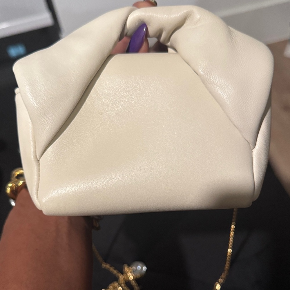 JW Anderson Ivory Bow Clutch with Gold Chain - Picture 6 of 15